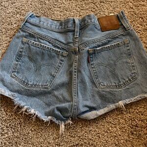 Women’s 501 Levi shorts